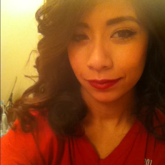 Meet your Posher, Elisa - Picture 1 of 1