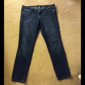 Torrid Skinny Jeans Size 18 Used