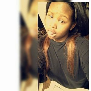 Meet your Posher, Yasminee