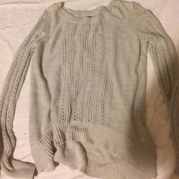 NWOT APT 9 Gray Sweater