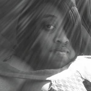 Meet your Posher, Kenisha