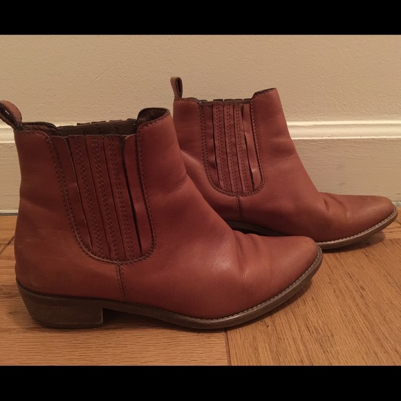 Madewell Shoes - MADEWELL Camel Booties