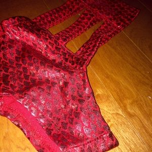 Ⓜ️SOLDⓂ️❤️Red Mermaid Scale Rave Cut Outs❤️