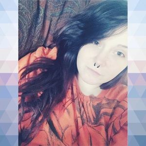 Meet your Posher, Skylar