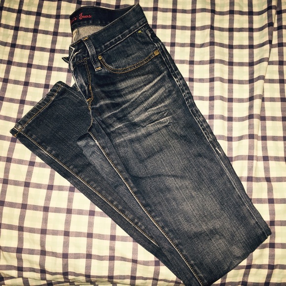 Levi skinny jeans for woman