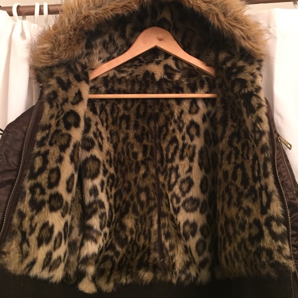 Reversible jacket - Picture 3 of 4