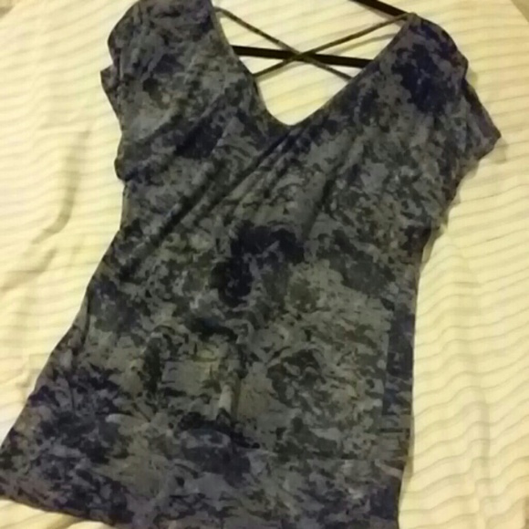 Grey Top - Picture 2 of 2