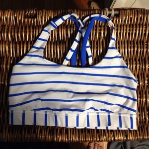 Lululemon sports bra