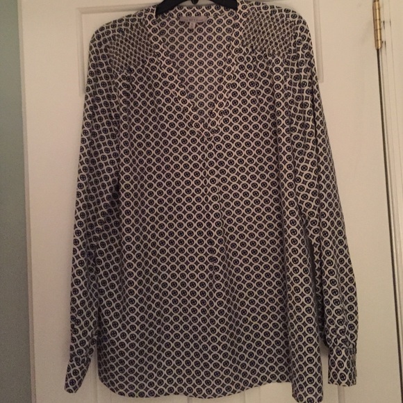 Tan and navy blouse - Picture 1 of 2