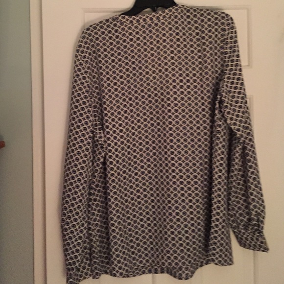 Tan and navy blouse - Picture 2 of 2