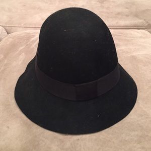 Stella McCartney black felt hat