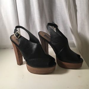 Size 8 Steve Madden black leather heels