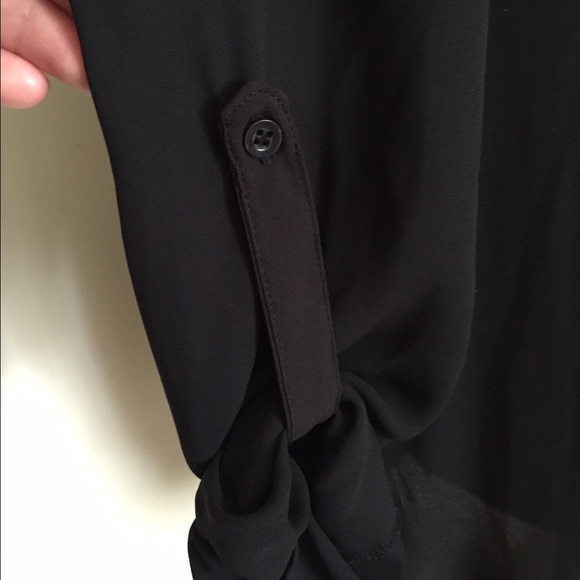 ❗️SOLD❗️Black Blouse - Picture 3 of 4