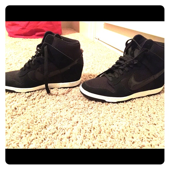 Nike Shoes - Nike high-top wedges