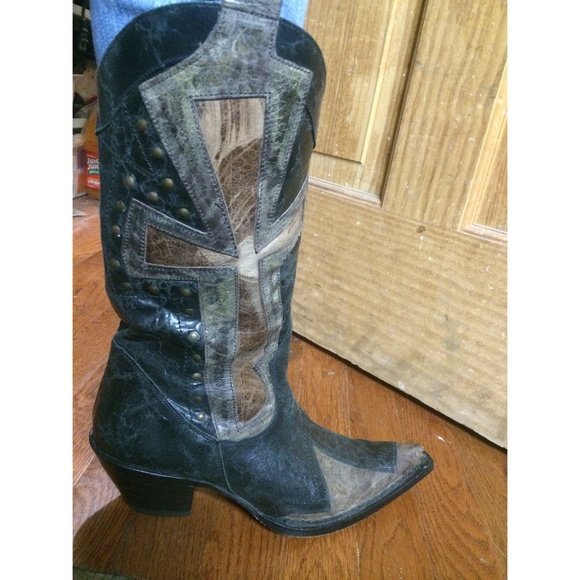 Cowgirl leather boots