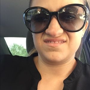 Meet your Posher, Kacey