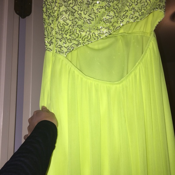 Neon dress! - Picture 2 of 2