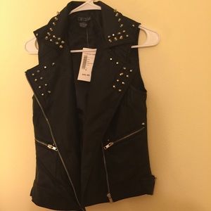 Black vest