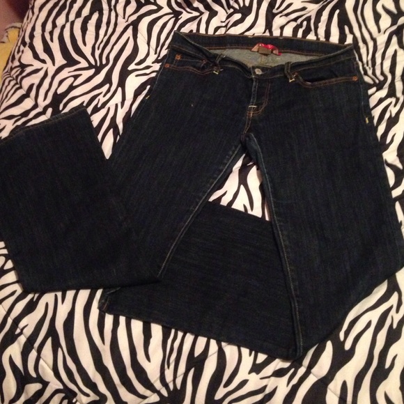 Lucky Jeans