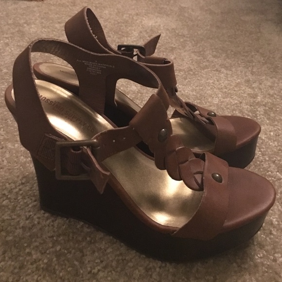 Brown wedges