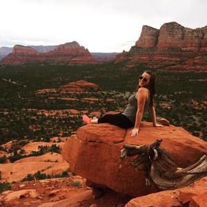 Meet your Posher, Lizzy