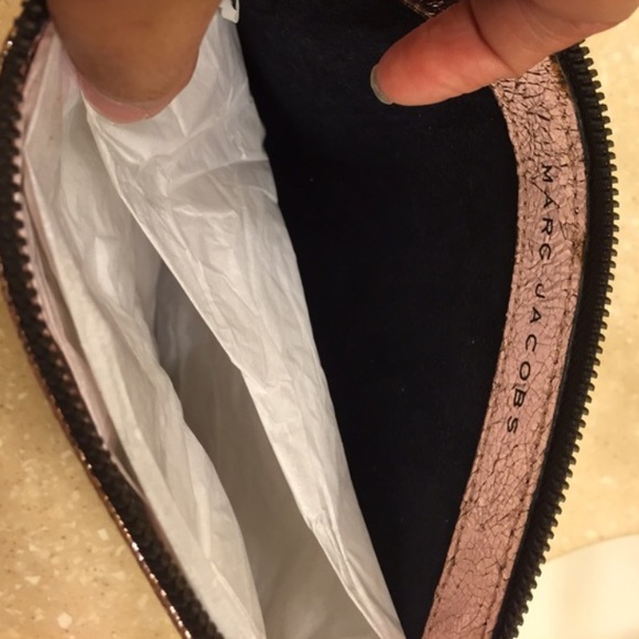 Marc Jacobs clutch - Picture 2 of 4