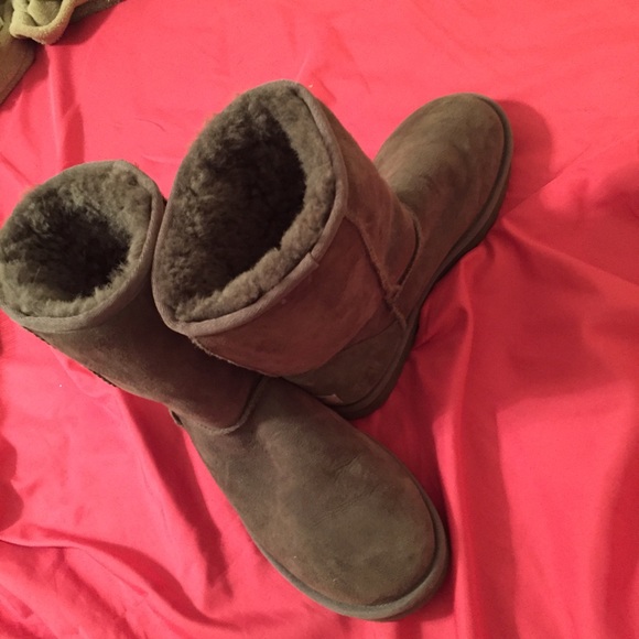 Authentic UGG boots! Discount only tonight!!