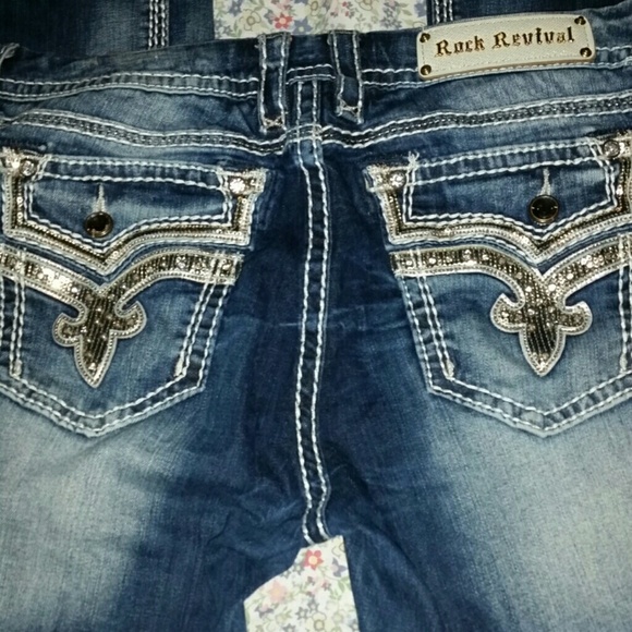 FOR LAURA KNOWLES ONLY!