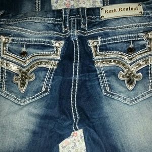 FOR LAURA KNOWLES ONLY!