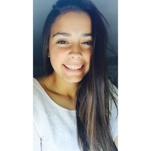 Meet your Posher, Elena