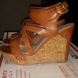Tan Guess leather wedges