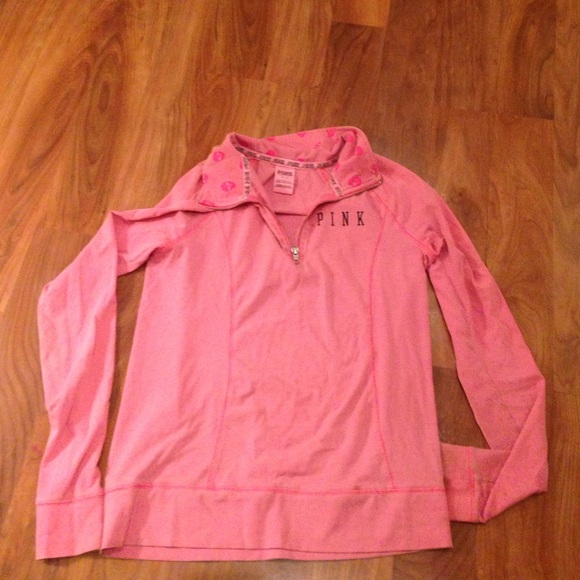 VS pink 1/4 zip