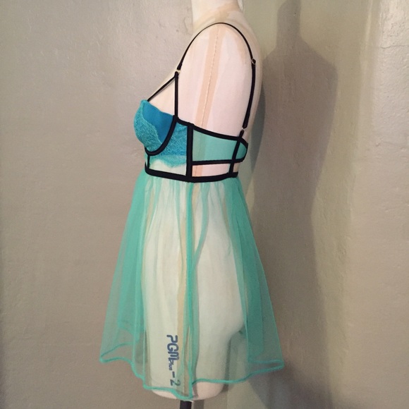 SOLD - Picture 3 of 4