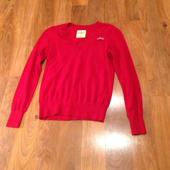 Size S Hollister sweater