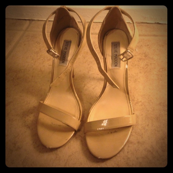 Nude Steve Madden Realove Heels