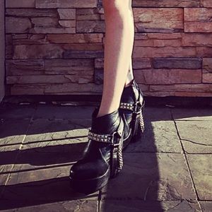 Maurie & Eve biker booties