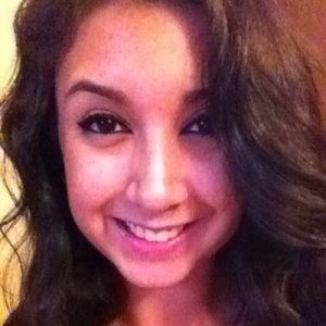 Meet your Posher, Danielle