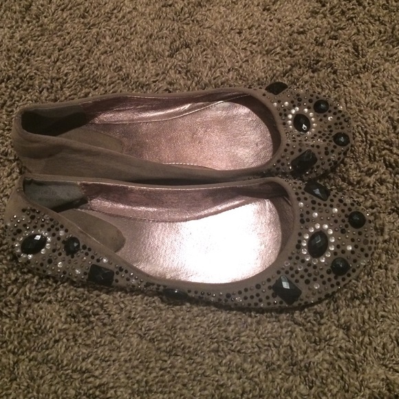 Crystal grey flats