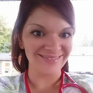 Meet your Posher, Carla