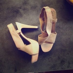 DVF Diane Von Furstenberg Beige Shoes