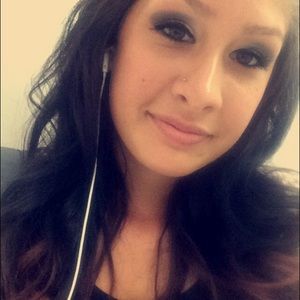 Meet your Posher, Maritza