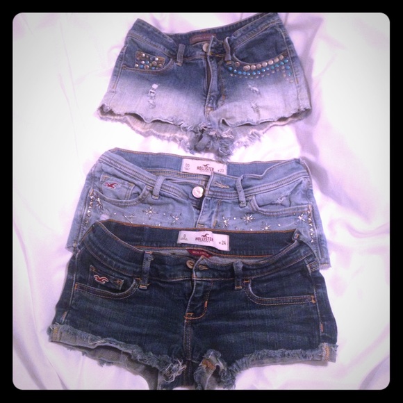 Short shorts/ high wasted shorts! - Picture 1 of 4