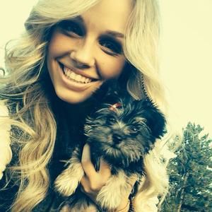 Meet your Posher, Ashley