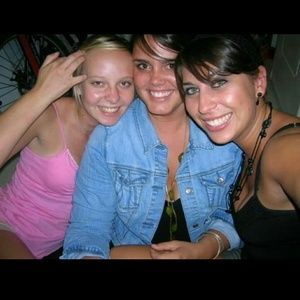 Meet your Posher, Julie