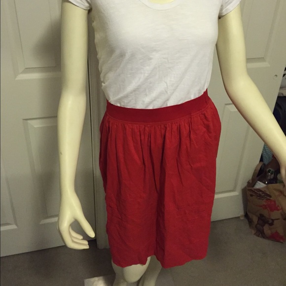 Anthropologie Maeve tucked tiered red skirt {Med}