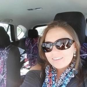 Meet your Posher, Cortney