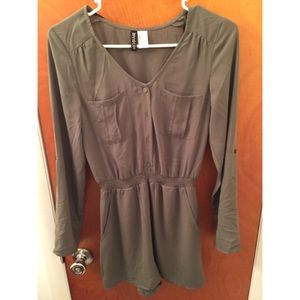 H&m long sleeve romper