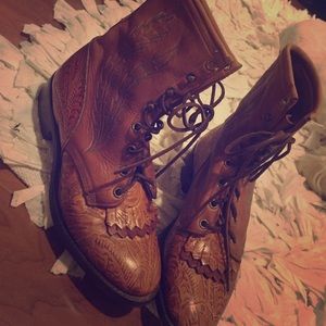 Lace up boots