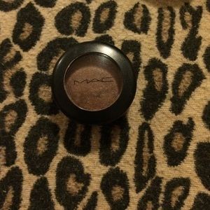 MAC Eyeshadow - MULCH