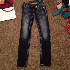Rock Revival Heather Skinny jeans!